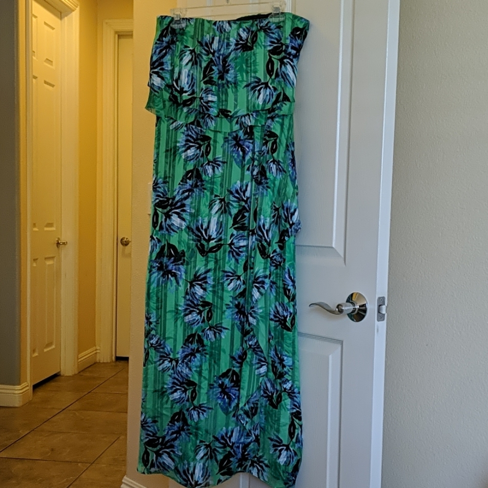 Banana Republic strapless dress